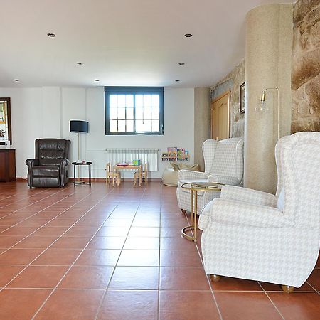 Galihost - Casa Con Enorme Jardin En Cambados Villa Exterior photo