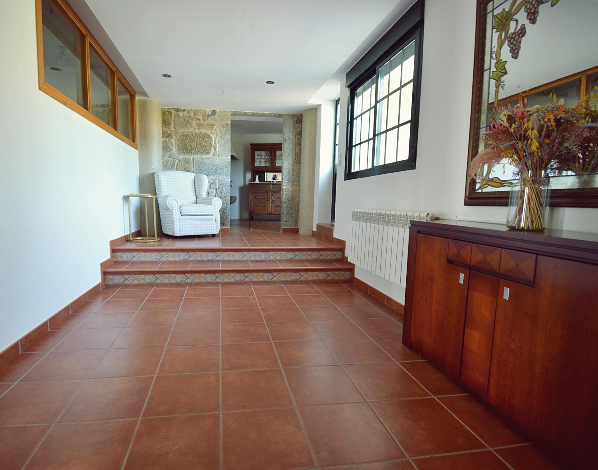 Galihost - Casa Con Enorme Jardin En Cambados Villa Exterior photo